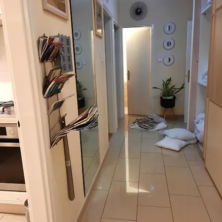 Emese Apartman *